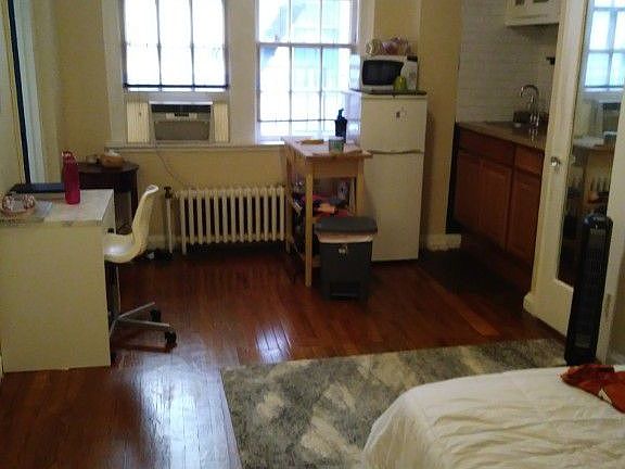 5th image of 314 E 41st St APT 706B