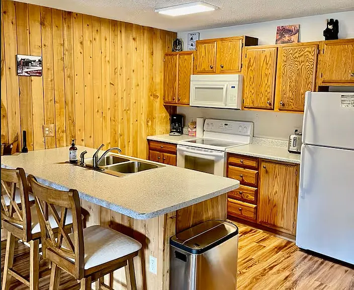 490 Kings Crossing Rd #321 — Photo 11