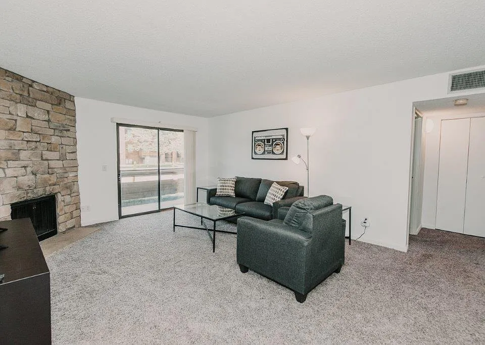 430 Zang St #4-105