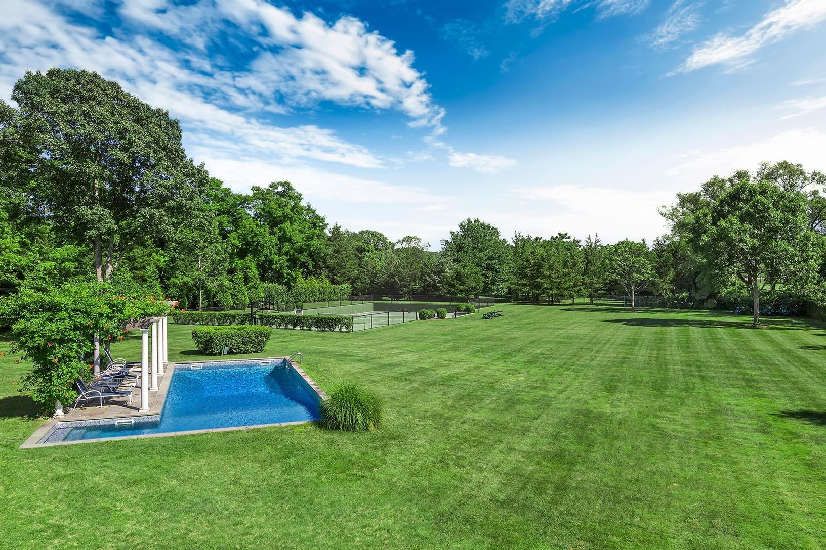 Spectacular football-field-size yard for sports, croquet & cornhole