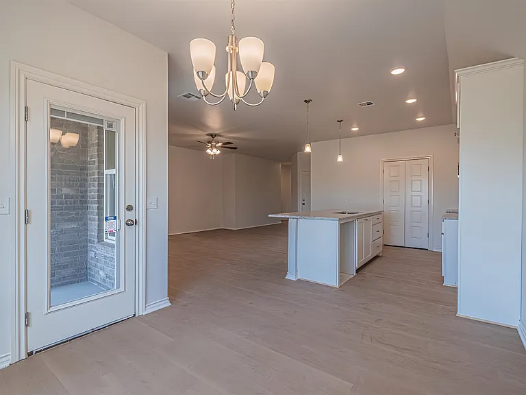 118 Cedar St — Photo 5