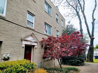 321 12th St NE APT 4, Washington, DC 20002