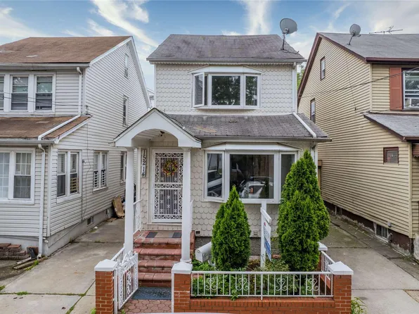 15214 79th Ave, Flushing, NY 11367