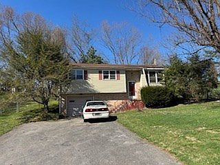 2nd image of 3125 Old Stage Rd