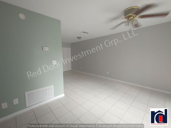 1870 SE 40th Street Rd #D