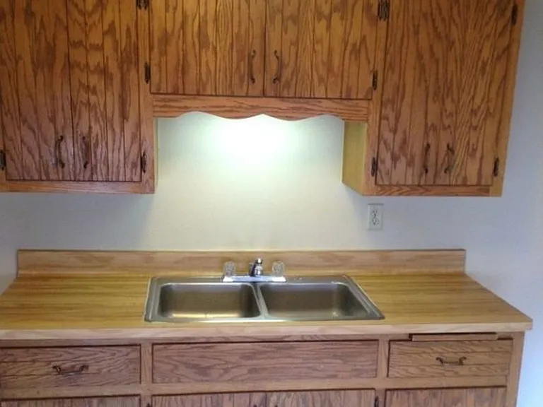 2110 E Linnwood Ave #3 — Photo 10
