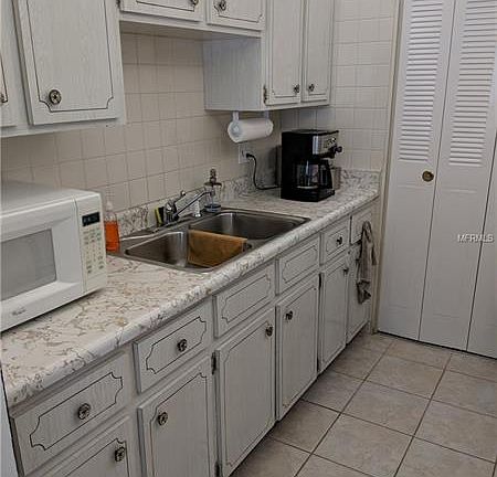 5th image of 1235 S Highland Ave #1207