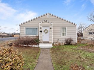 1103 W Cascade Ave, Moses Lake, WA 98837