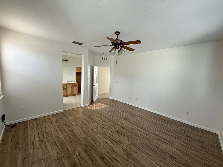 3419 Mas Amilos Way — Photo 6