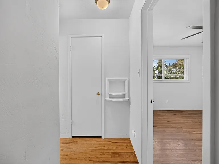 1624 T St #8 — Photo 9
