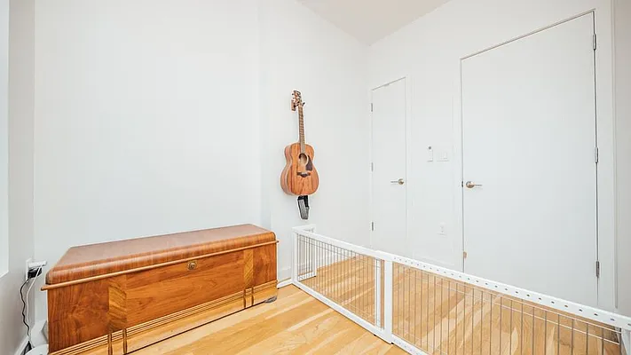 Rented by Nooklyn NYC LLC | media 40
