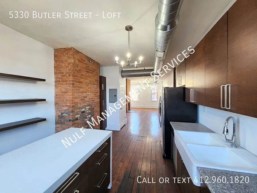 5330 Butler St #LOFT