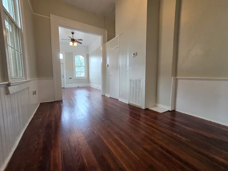 2929 Saint Claude Ave — Photo 11