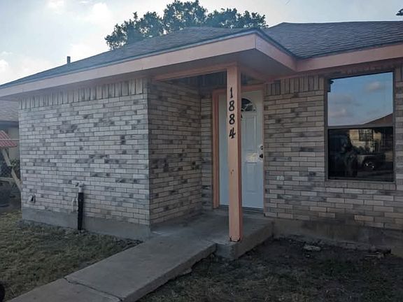 3rd image of 1884 Turqueza Dr APT B