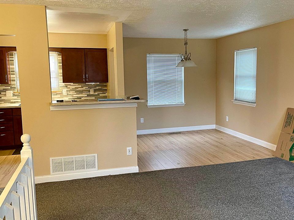 2nd image of 4083 W Herbison Rd