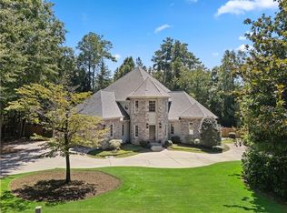 5027 Green Pine Dr, Sandy Springs, GA 30342