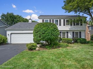 1632 Hemstock Ave, Wheaton, IL 60189