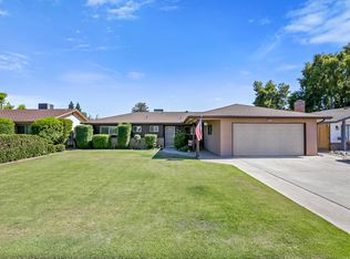 2933 W Seeger Ave, Visalia, CA 93277