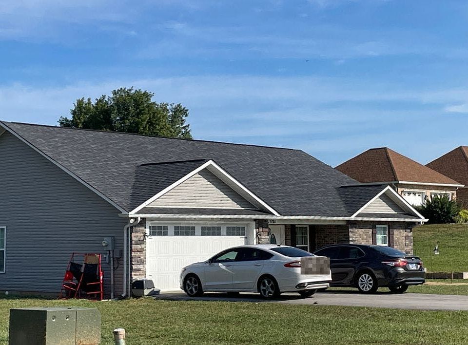2nd image of 1734 Rivergate Dr
