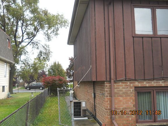 2nd image of 7726 Moody Ave
