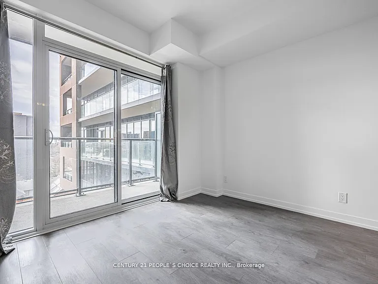 270 Dufferin St #713 — Photo 6