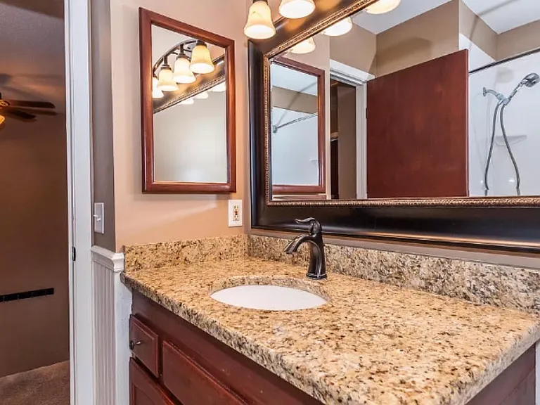 31 Elton Ridge Ct NW #31 — Photo 6