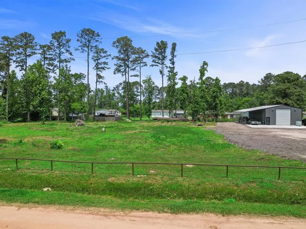 1617 Belle Terre Dr, Huffman, TX 77336