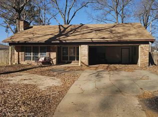6608 Hinkson Rd, Little Rock, AR 72209