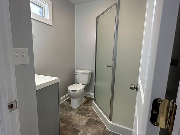 3rd image of 328 Bryant St #2