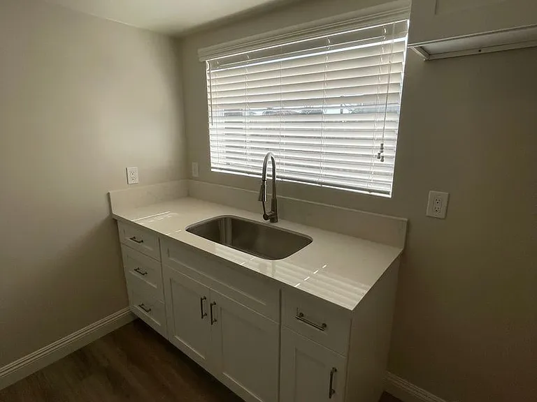 925 S Benito Ave — Photo 8