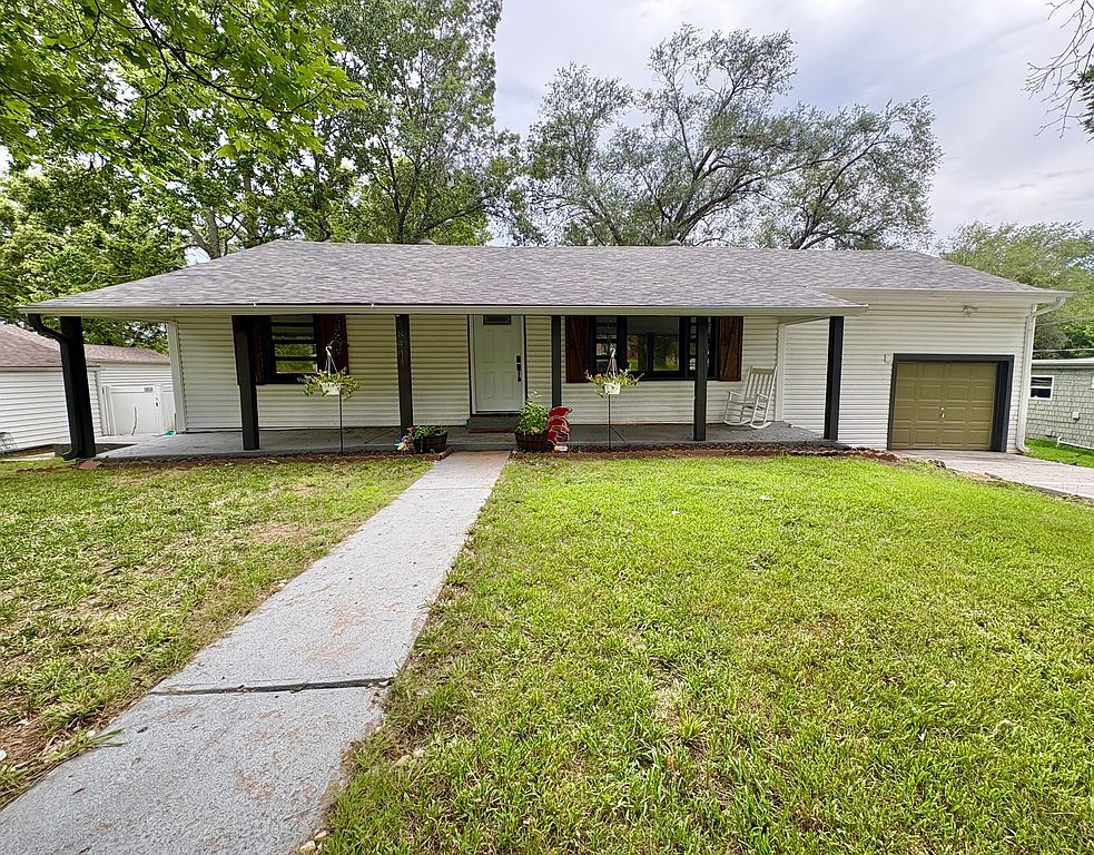 7844 Smalley Ave - Property Image