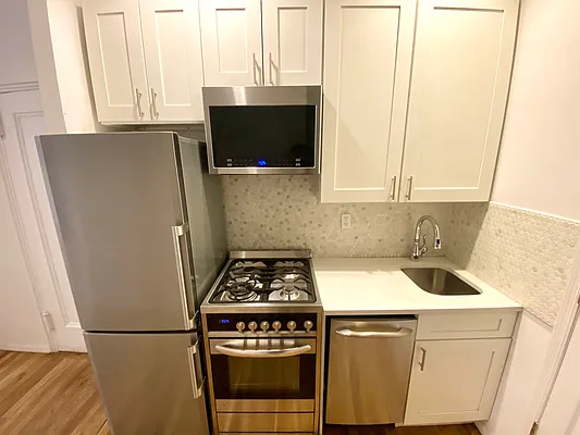 Rented by JM Preston Properties LLC | media 24