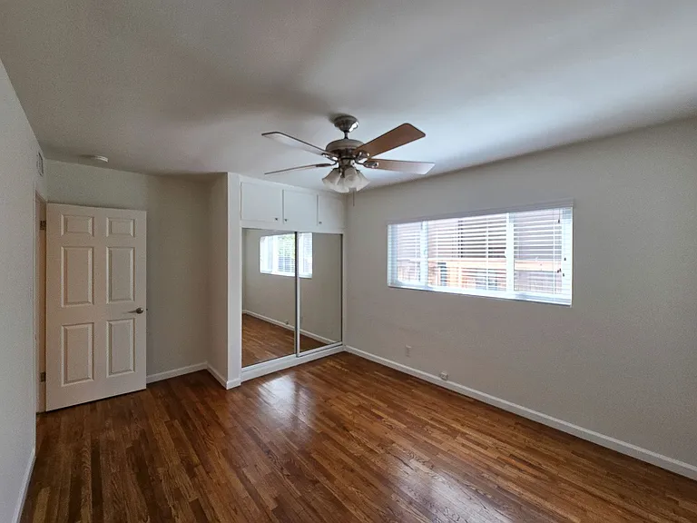 1809 Oakwood Ave — Photo 24