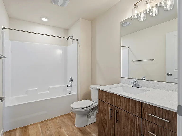 Evergreen Peak Apartments — Photo 48