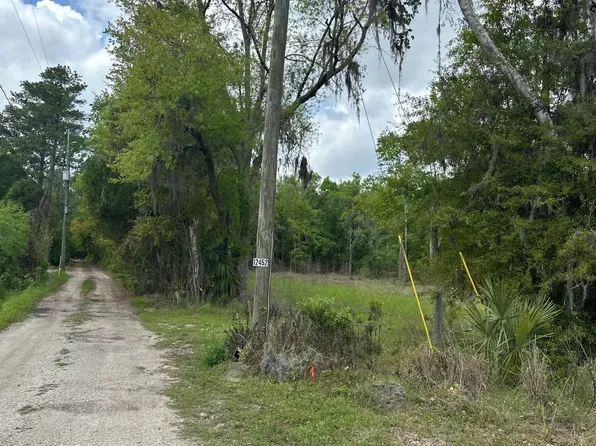 12452 LEM TURNER Road, Jacksonville, FL 32218