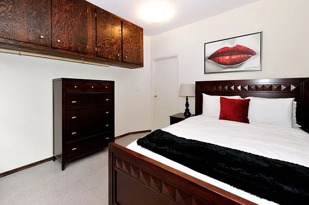 Rented by Eisenberg Exclusives | media 27