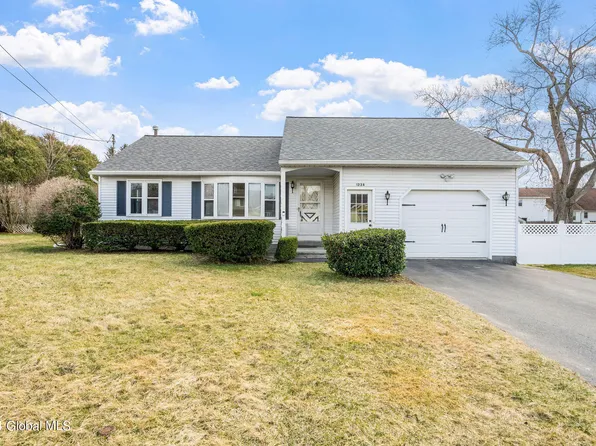 1228 Cullen Avenue, Schenectady, NY 12309