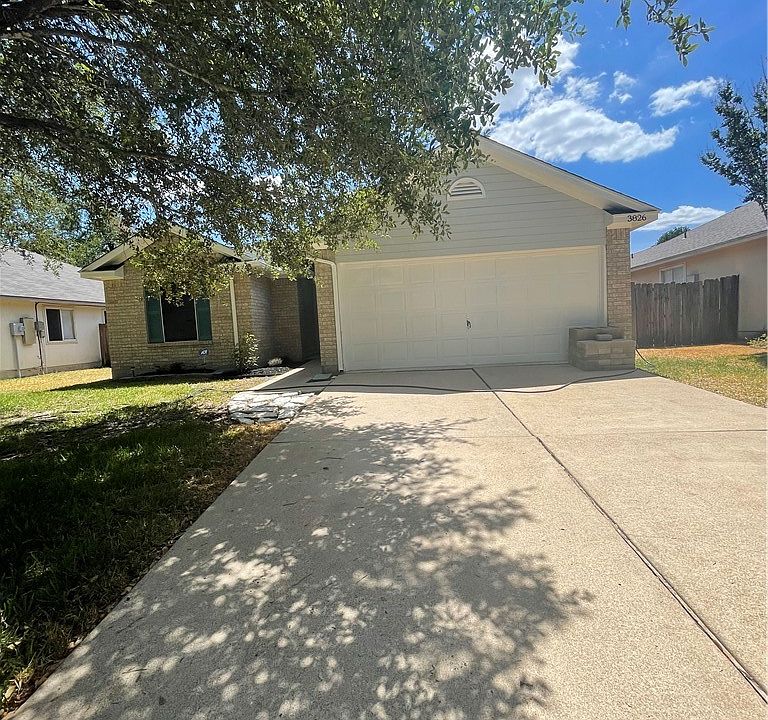 1st image of 3826 Westfield Dr