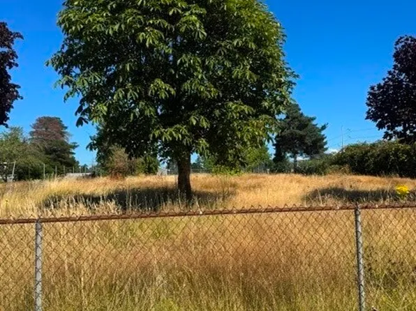 7011 E McKinley Avenue, Tacoma, WA 98404