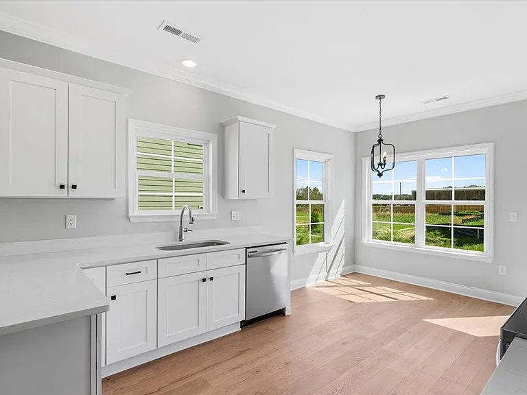 186 Andros Dr — Photo 12