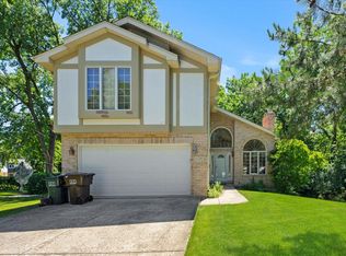 6245 Barbara Ave, Tinley Park, IL