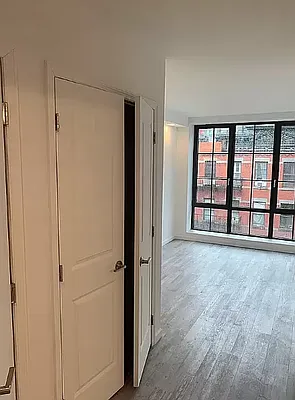 Rented by Avenues Real Estate | media 20