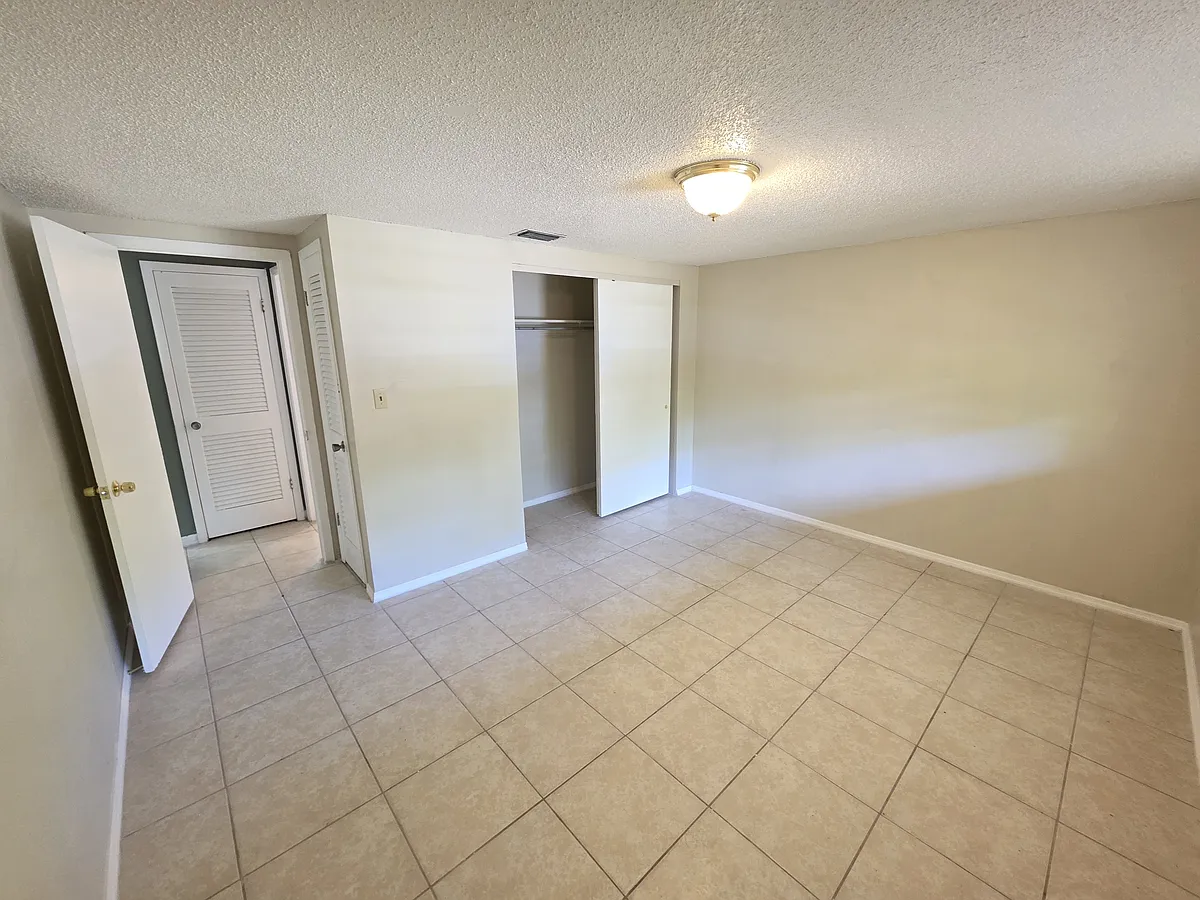 Building Photo - 1509 Spitz Ct