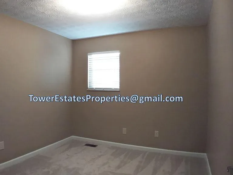 1746 Hightower Dr — Photo 16