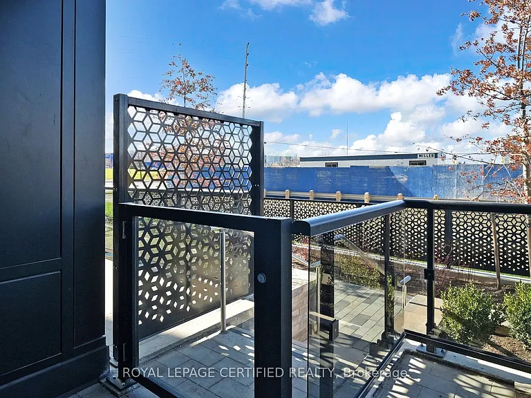 2495 Eglinton Ave W #205 — Photo 33