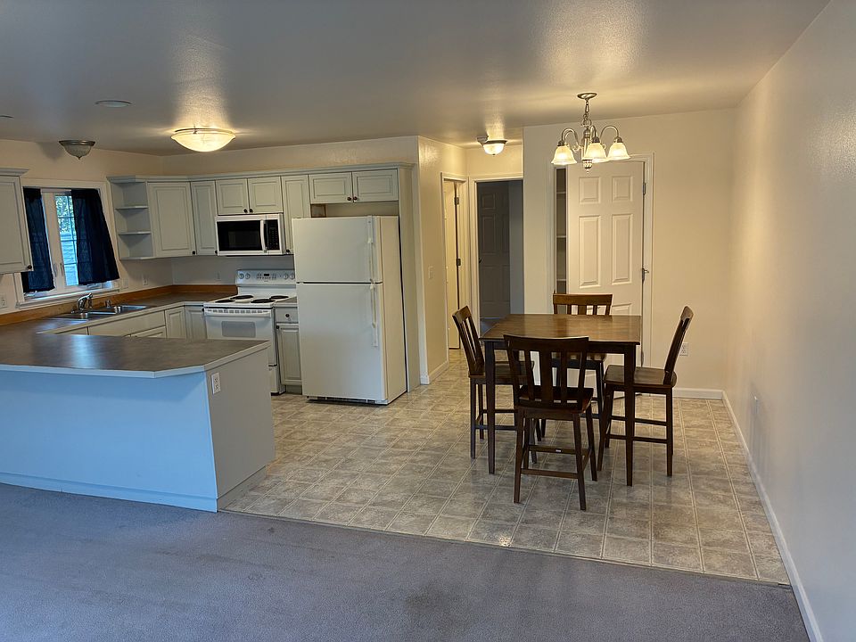 1st image of 1794 E Neil Cir APT 3