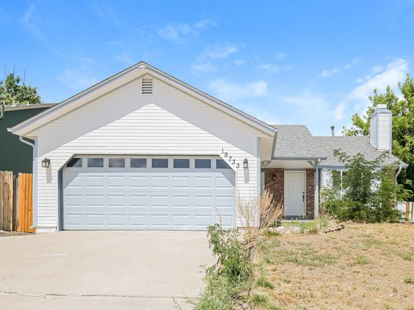 19733 E Oxford Dr