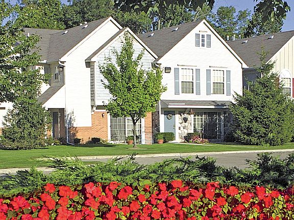 Presitigious 1 and 2 bedroom townhomes up to 1,500 sq. ft. with all the most wanted features from private entries to granite countertops, resort style pool and spa to private 24-hour fitness club.