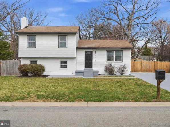 6018 Woodland Ln, Clinton, MD 20735