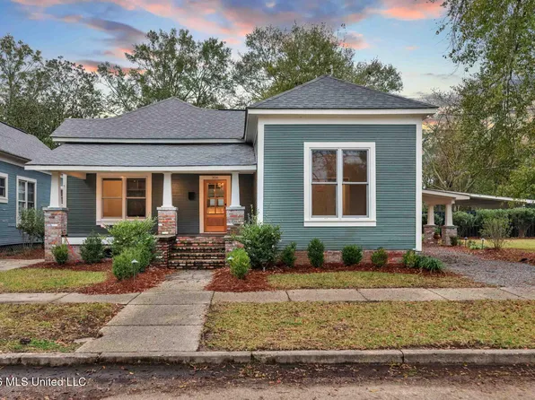 306 Mable St, Hattiesburg, MS 39401